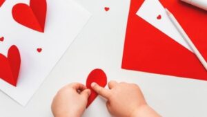 valentines-day-crafts-preschoolers-to-make