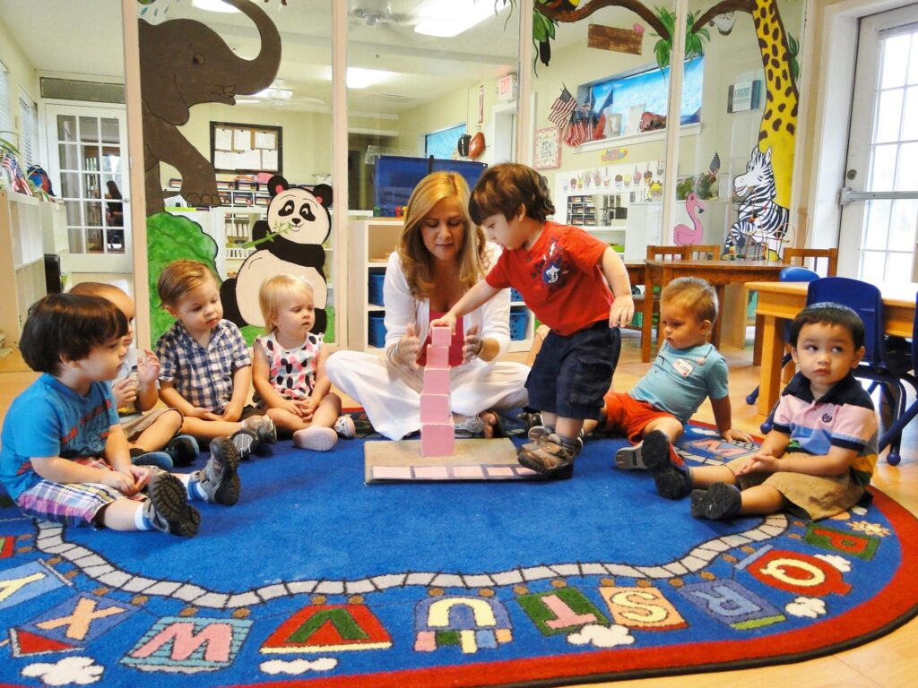 klein-spring montessori preschool classroom